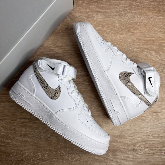 Nike Air Force 1 '07 Mid White Snake Swoosh - Picture 4 of 11